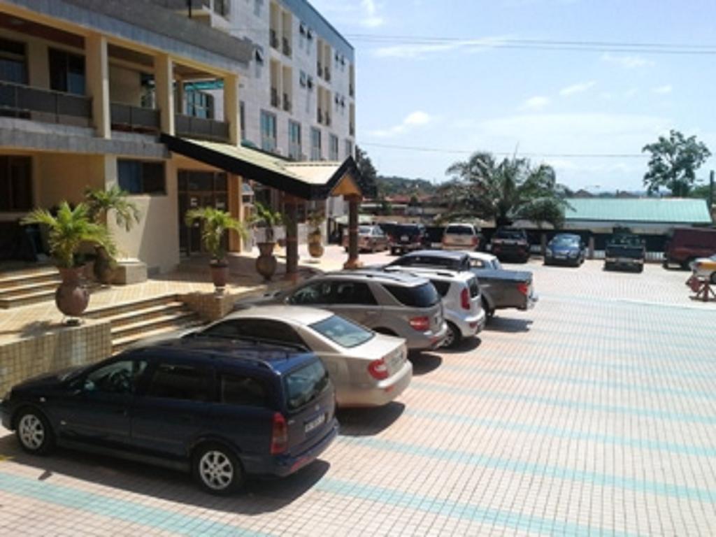 Sunset Hotel Κούμασι Εξωτερικό φωτογραφία